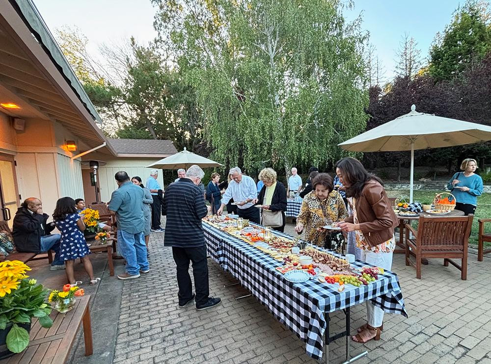 St. Francis Center Auxiliary